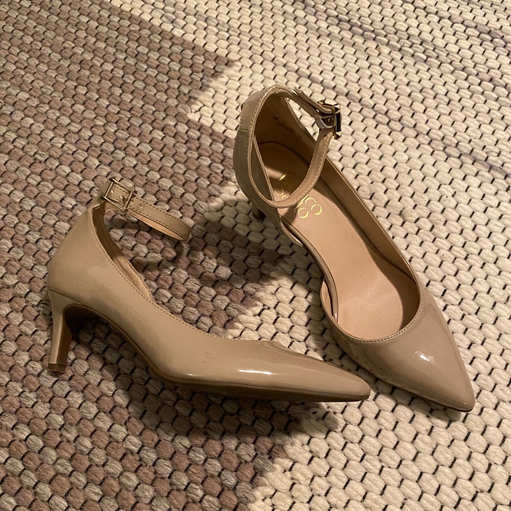 Cream color franco sarto heels, size 6